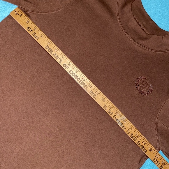 BLAIR mock turtleneck long sleeve chocolate brown embroidered crest fall size M - Picture 8 of 10